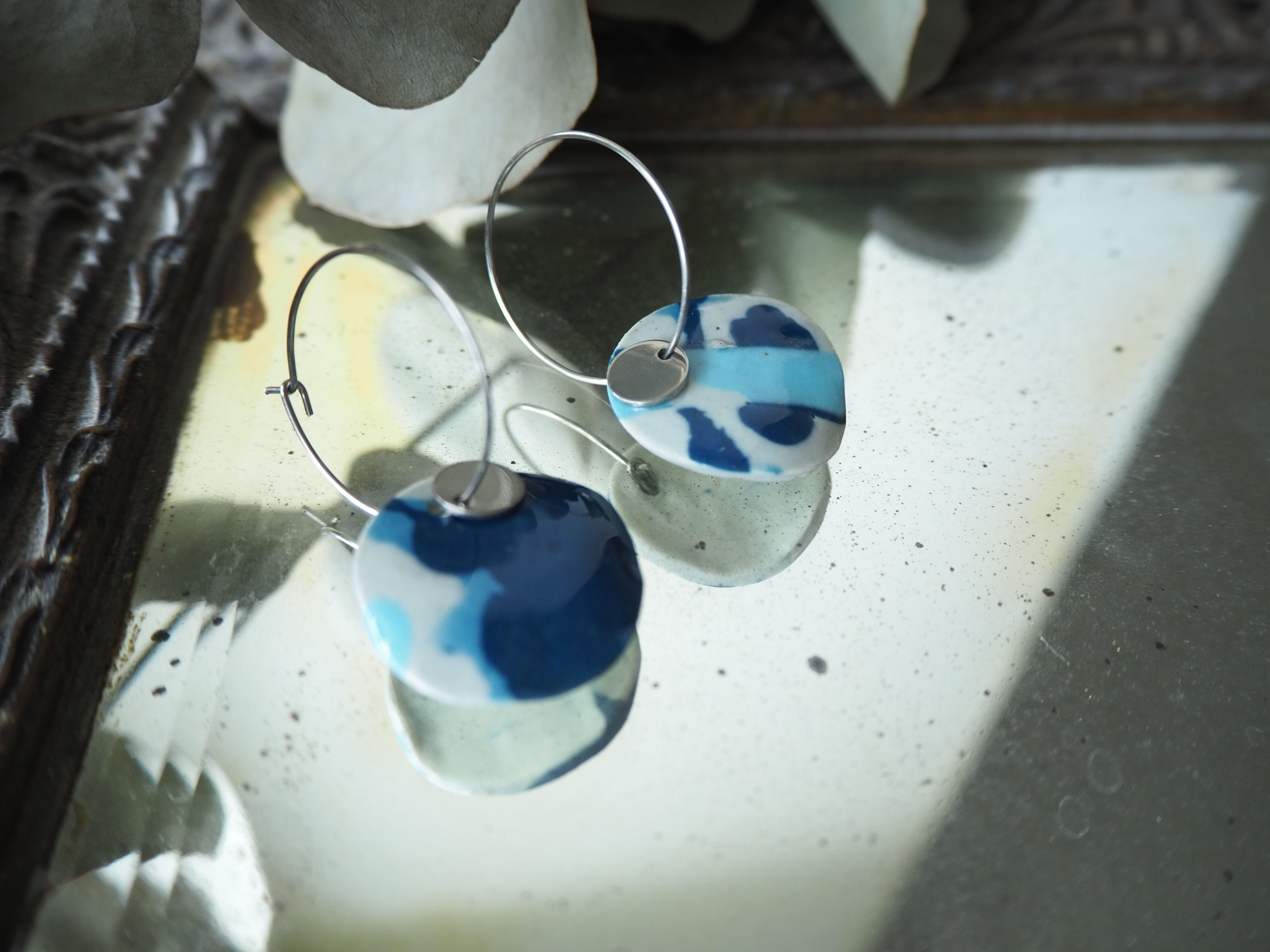 Boucles d'oreilles créoles colorés bleues