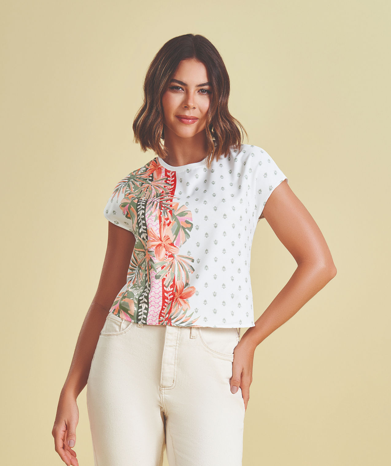 Blusa Manga Curta Sarja Four Way com Frente Estampada