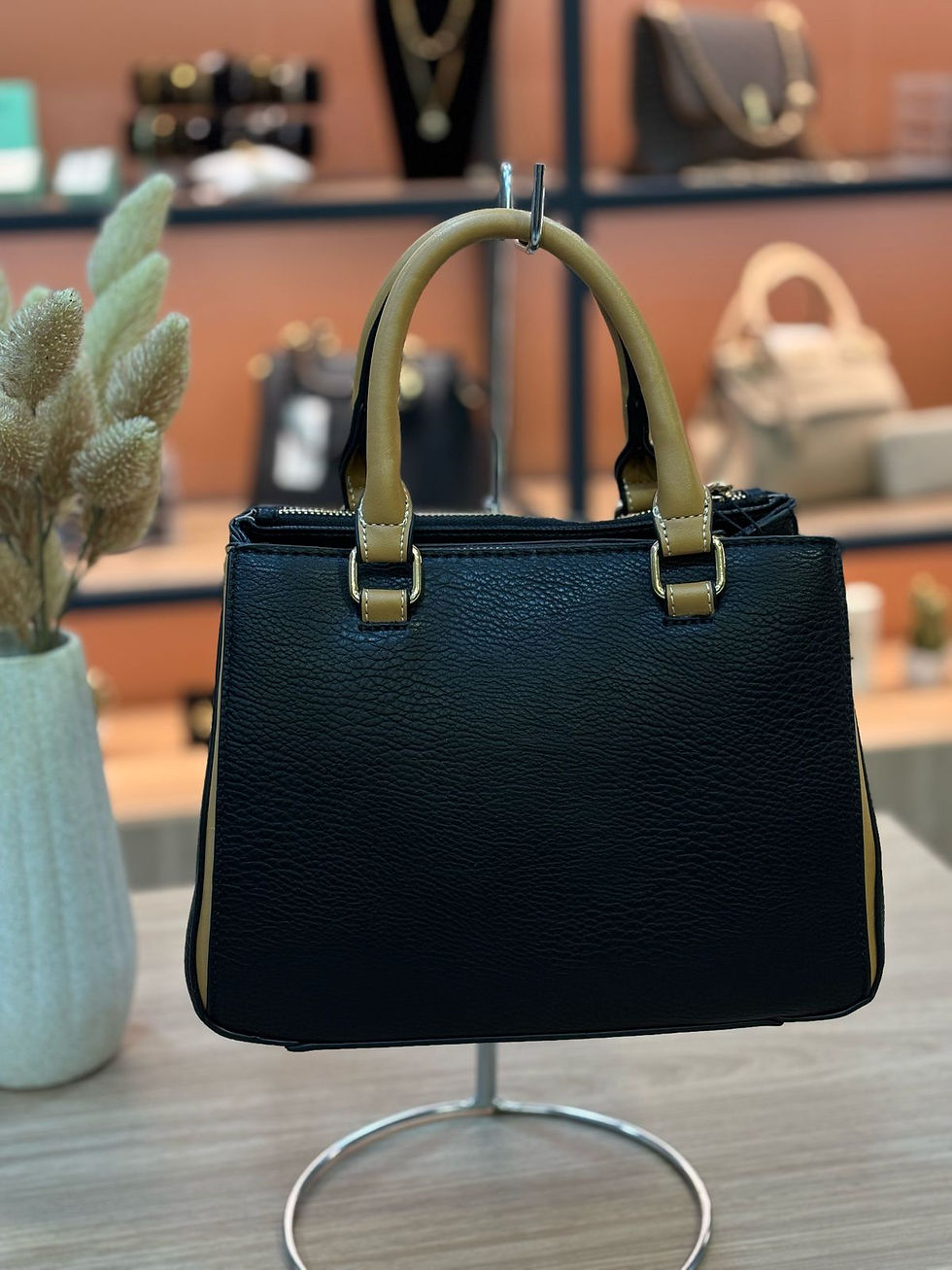 Miniatura: Bolsa Feminina WJ Original Média Mão ou Transversal Preta
