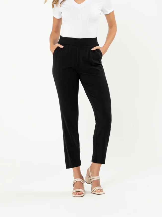 Calça Reta em Viscose Preto