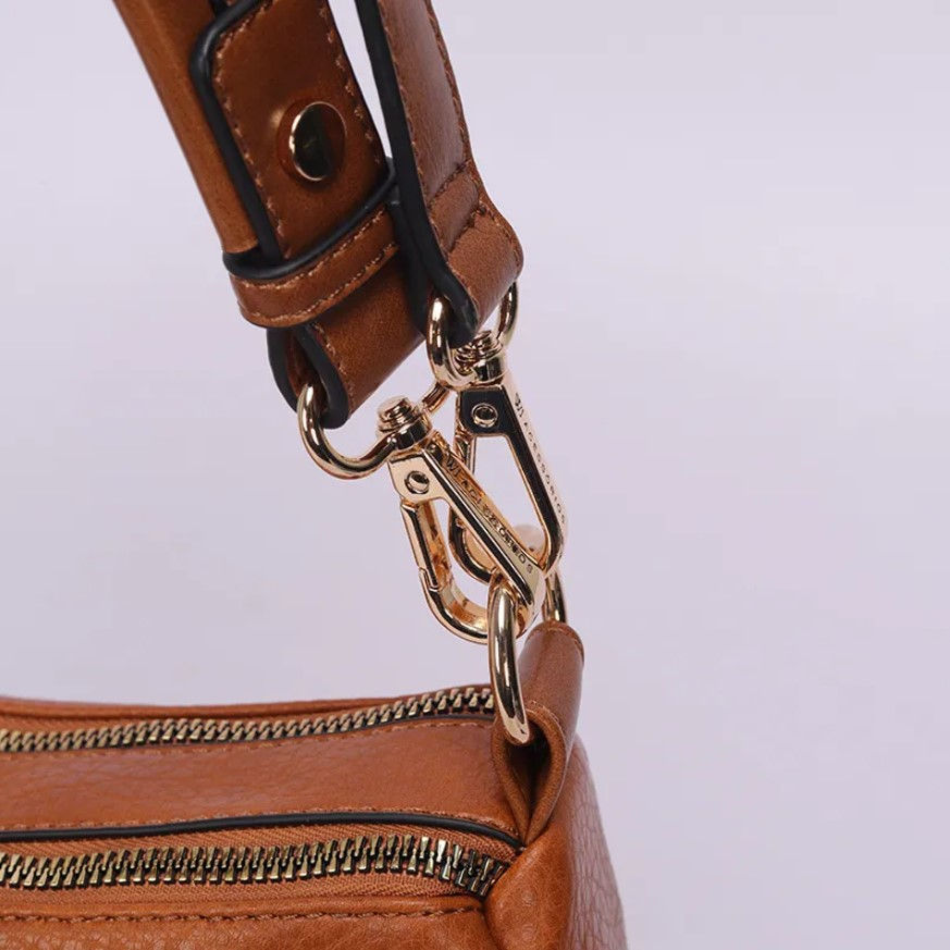 Miniatura: Bolsa Transversal Media Dois Ziperes Com Detalhe Costura Grossa Caramelo