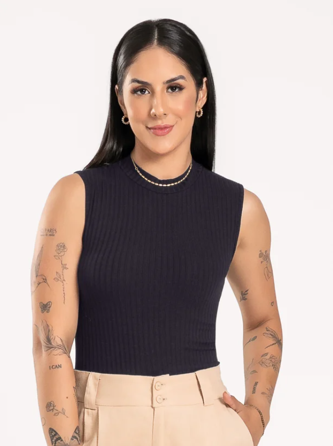 Regata em Canelado Preto