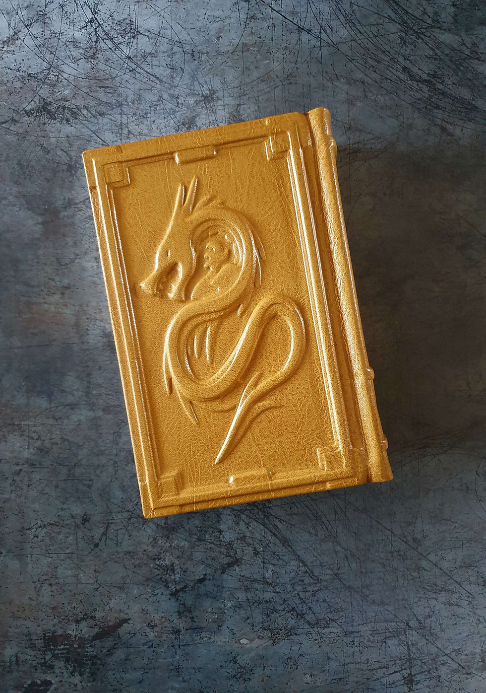 Thumbnail: THE PRIORY OF THE ORANGE TREE: Samantha Shannon 2019 Bloomsbury Rebind