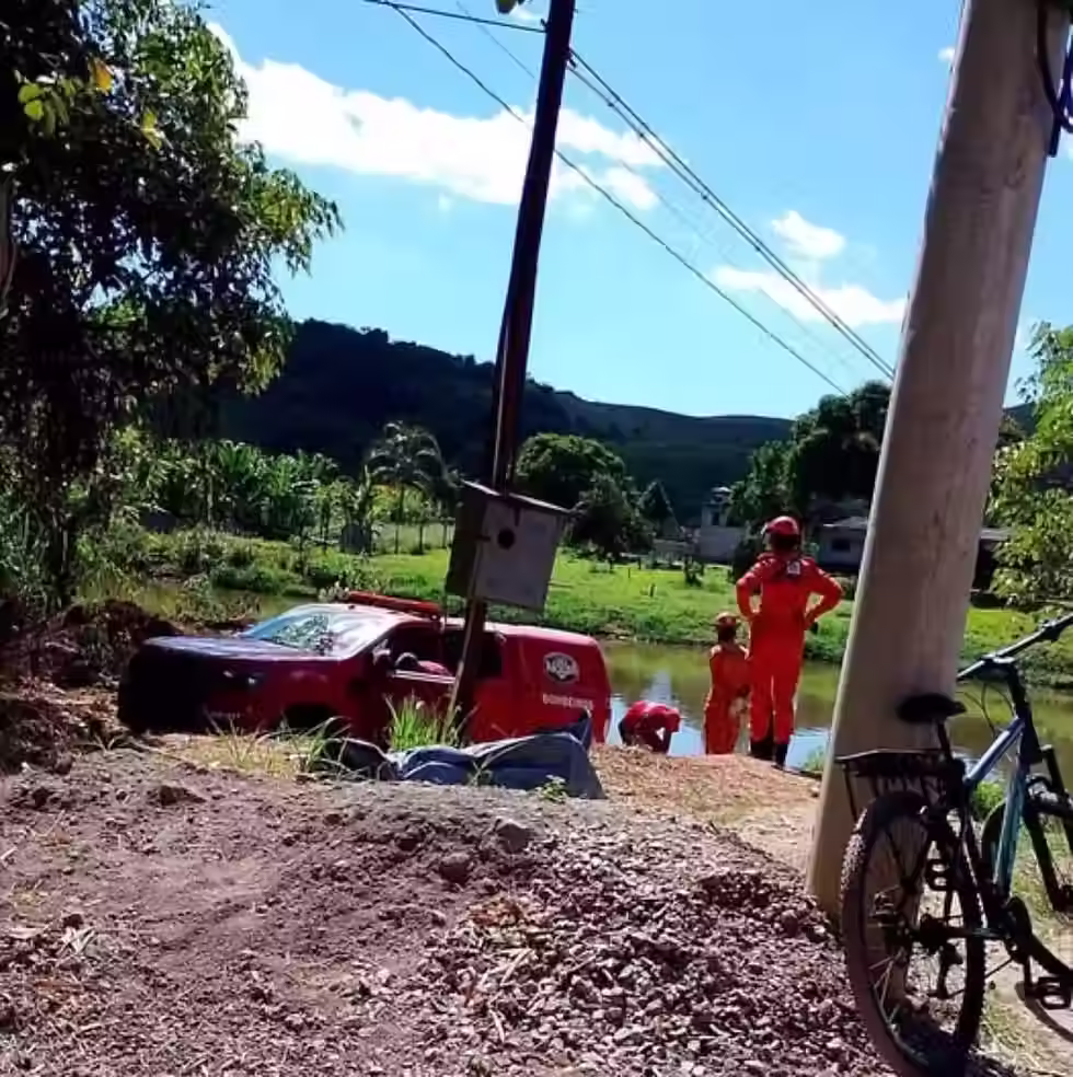 Homem desaparece após entrar no Rio Paraíba e é encontrado morto em Pinheiral