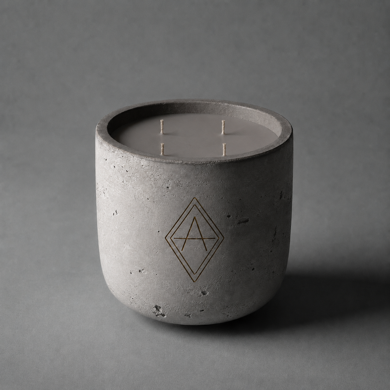 italian leather | large concrete candle