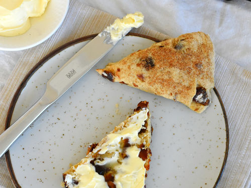 Vegan Date Scones