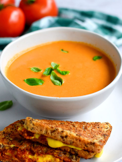 The best creamy tomato soup