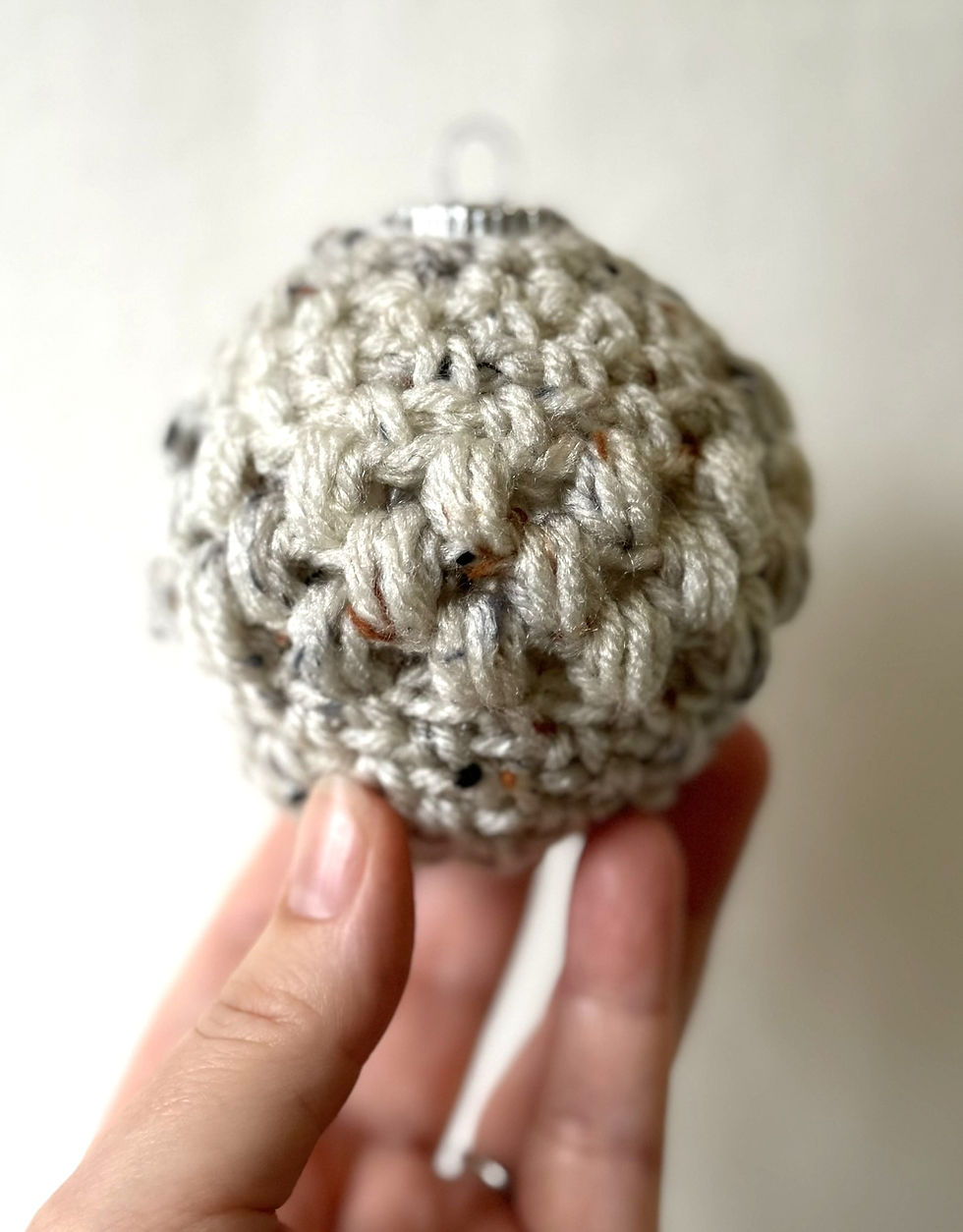 Thumbnail: Puffy Cream Tweed Ball Ornament