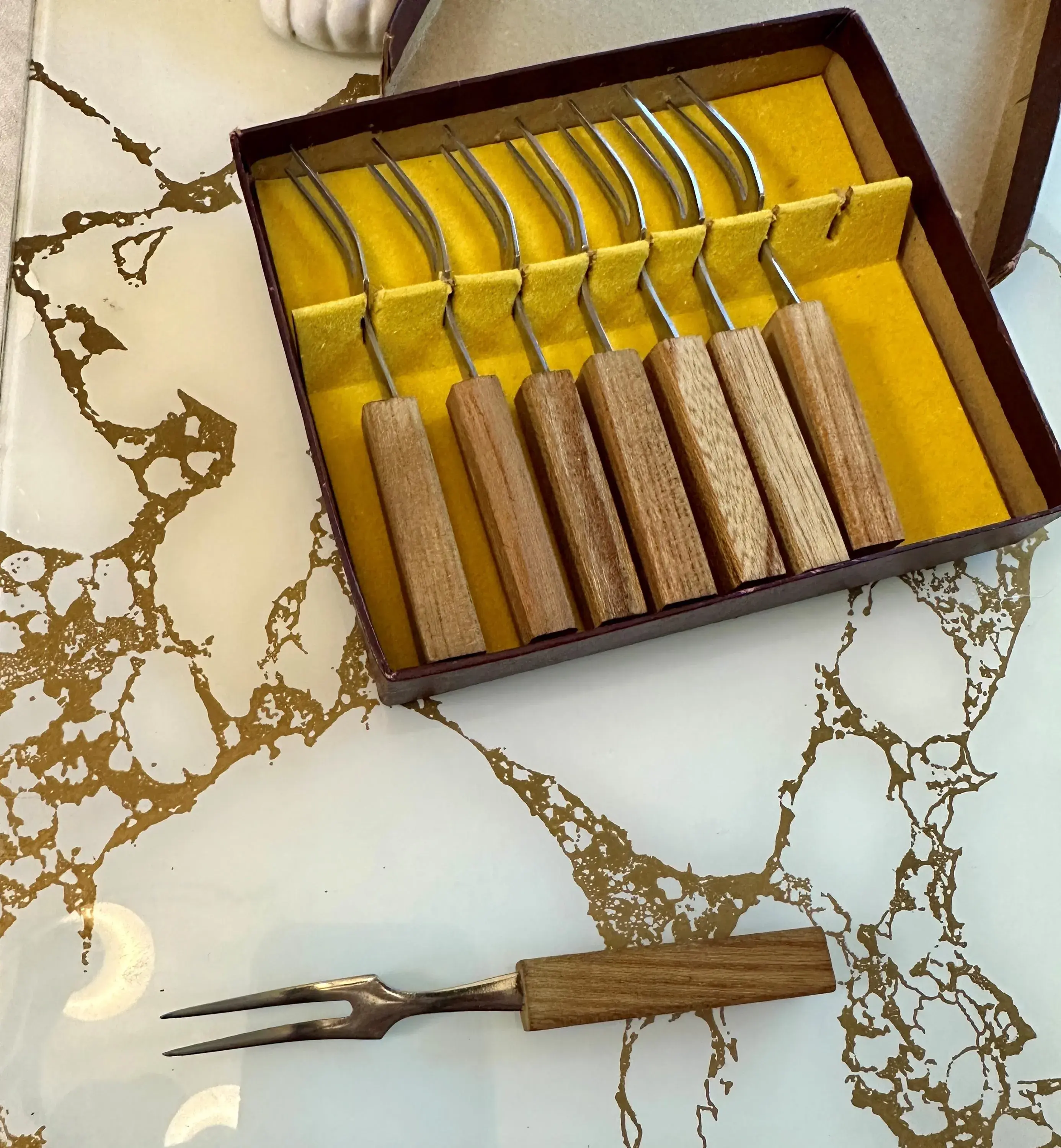 Vintage Food Picks, Set of 11, 1960s Appetizer Forks, Cocktail Skewers (HG-A157)