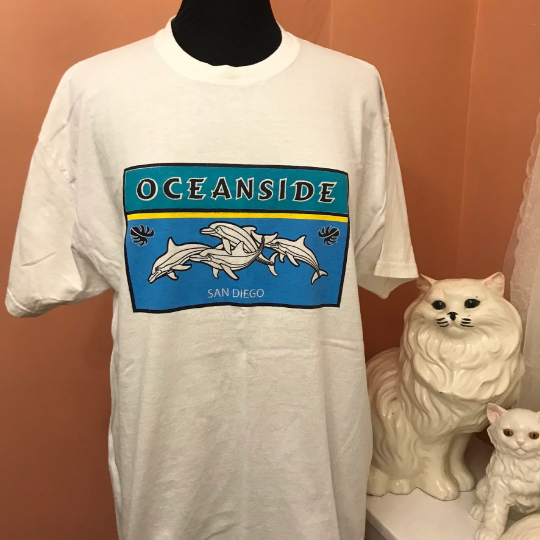 2000s Tshirt, Oceanside, San Diego, California, Swimming Dolphins, Souvenir TEE