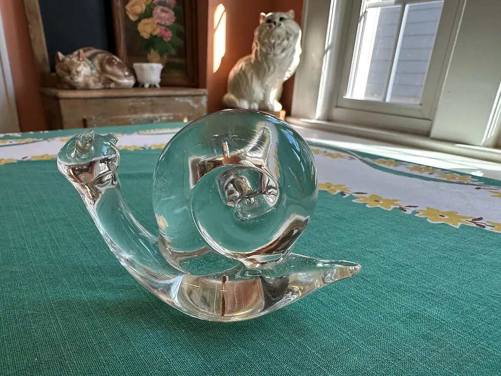 Thumbnail: Vintage Crystal Glass Snail Figurine, Snail Paperweight (DE-A101)
