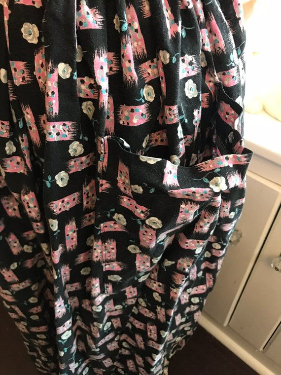 Thumbnail: Vintage 50s Skirt, 50s Circle Skirt, OOAK, Pinup Skirt, Pink Floral Thatch, Bask
