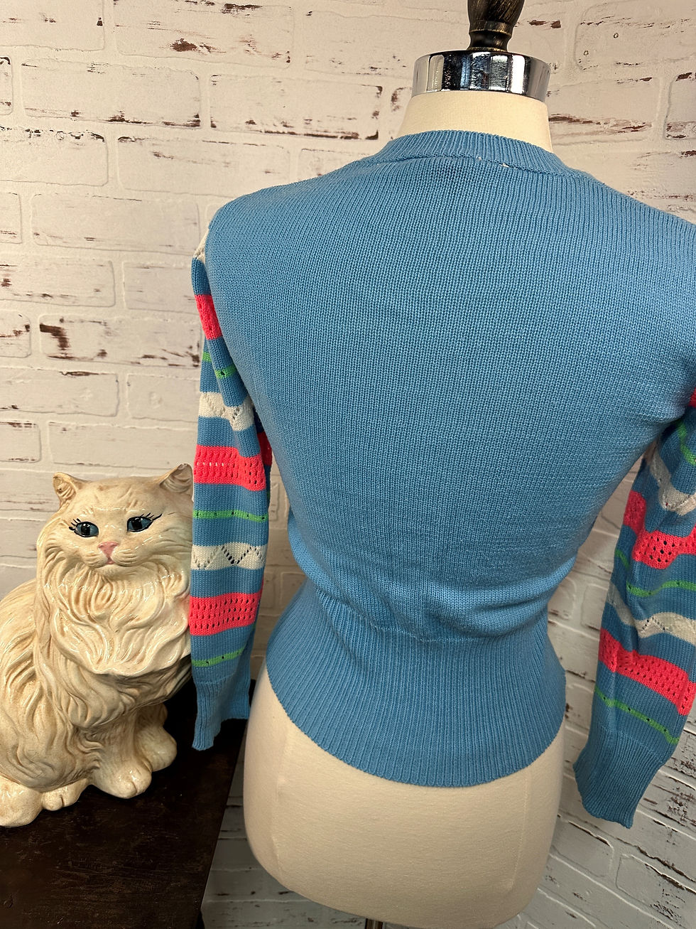 Thumbnail: Vintage 1950s, 1960s Cropped Sweater, Secretary Sweater, V-Neck, Cute Pinup