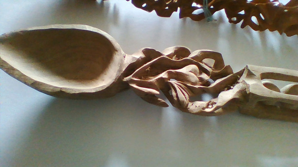 thespoon of the year is this. and i do aart i am alowed to go loopy especialy in