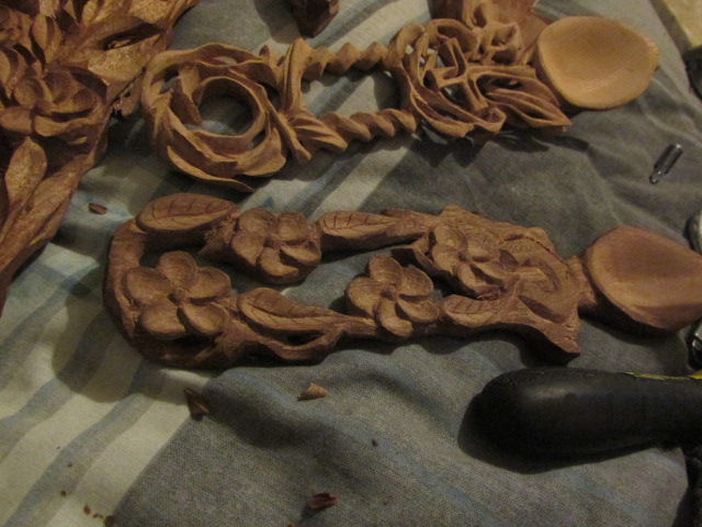 howdo banks work? can i borow money to start a buisines and pay rent and get too