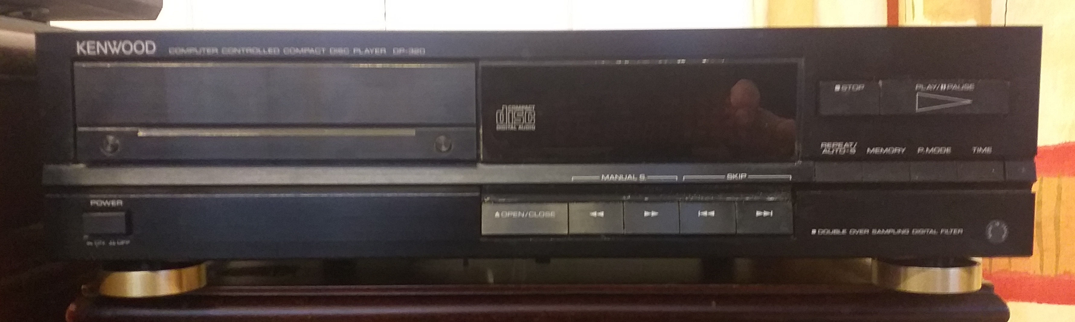 Kenwood DP-320 CD Player