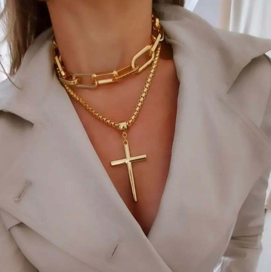 Mix Colar e Corrente com Crucifixo