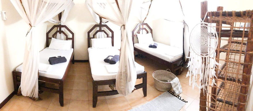 Hakuna Matata Paje - Villa triple room-min.jpg