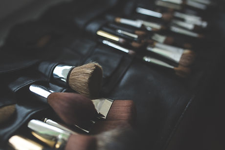 makeup artist