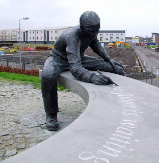 Writing Jobs for Monday Dec. 19th, 2011