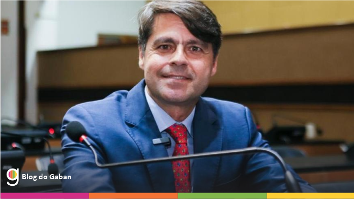 Deputado Paulo Câmara denuncia "descaso" da Embasa em Luís Eduardo Magalhães