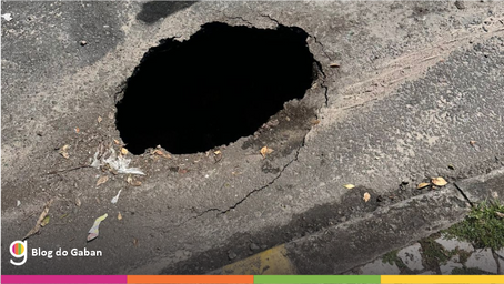 Moradores alertam para cratera que se forma na Graça