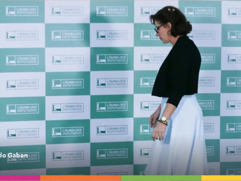 Câmara rejeita cassação da deputada Carla Zambelli