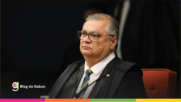 Flávio Dino suspende trecho de projeto que libera emendas do orçamento secreto