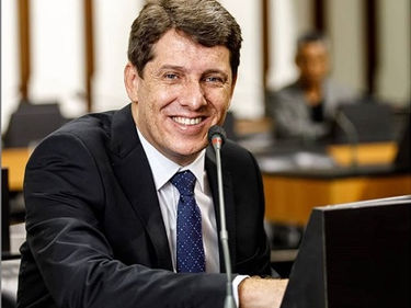 Pesquisa aponta Zé Cocá como favorito à reeleição em Jequié