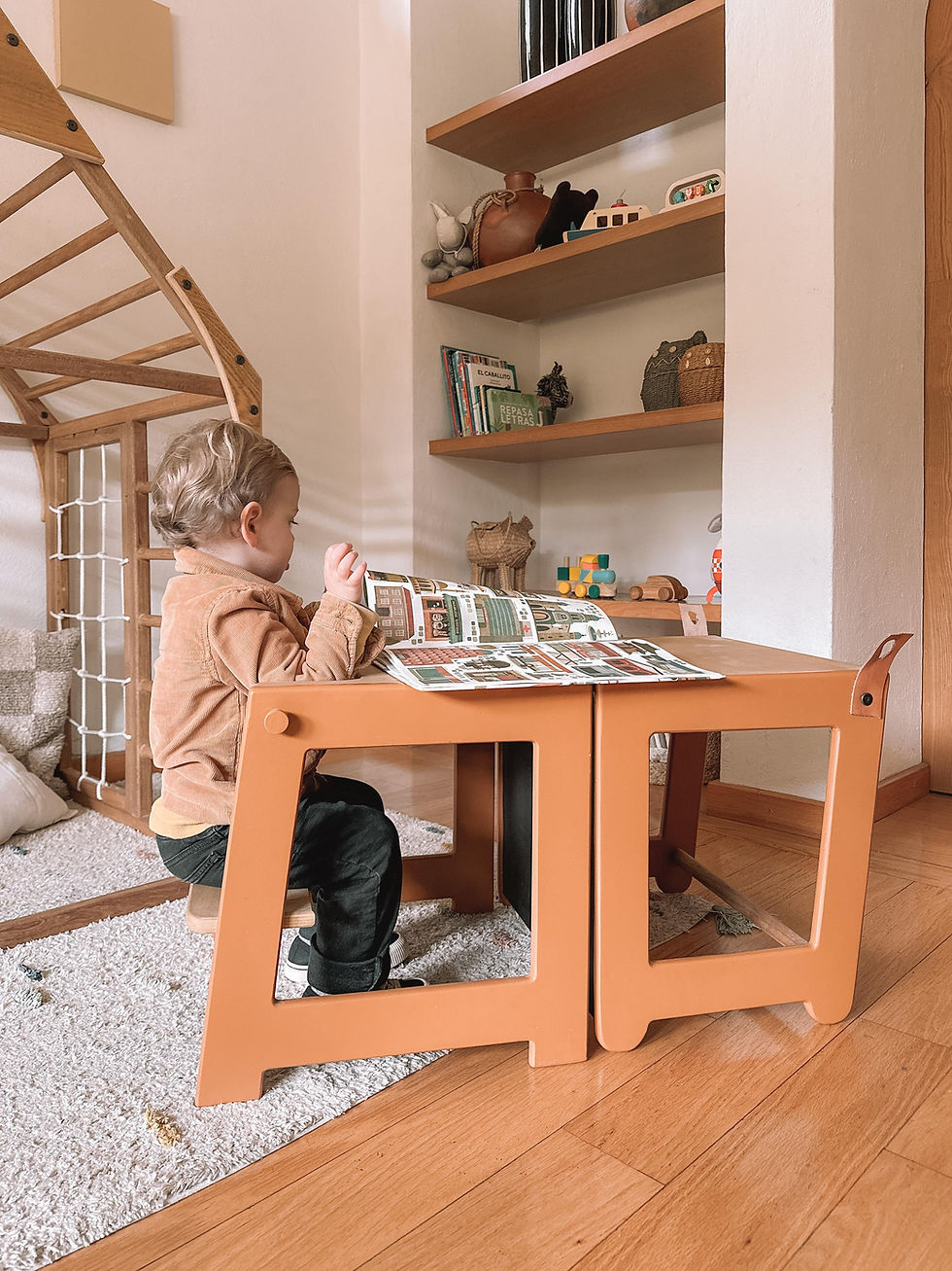 Miniatura: Torre transformable/ Mesita