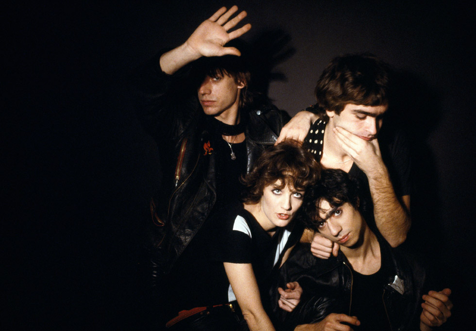 Le groupe Téléphone en photo studio le 1er Novembre 1979.(Jean-Louis Aubert; chanteur; guitariste; Richard Kolinka; batteur; Corinne Marienneau; bassiste; Louis Bertignac; guitariste