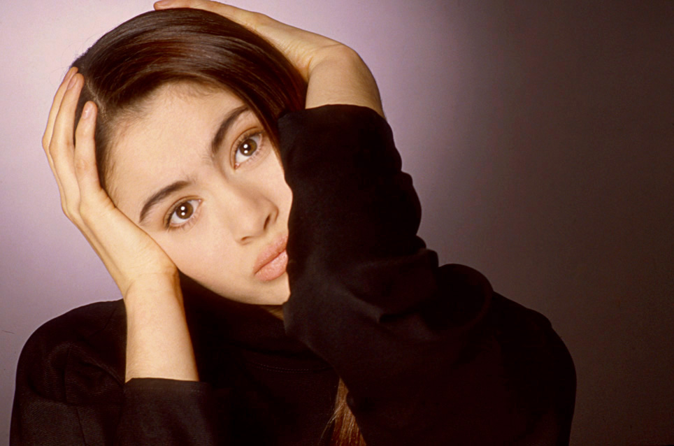 Charlotte Lewis en studio le 11 janvier 1987.