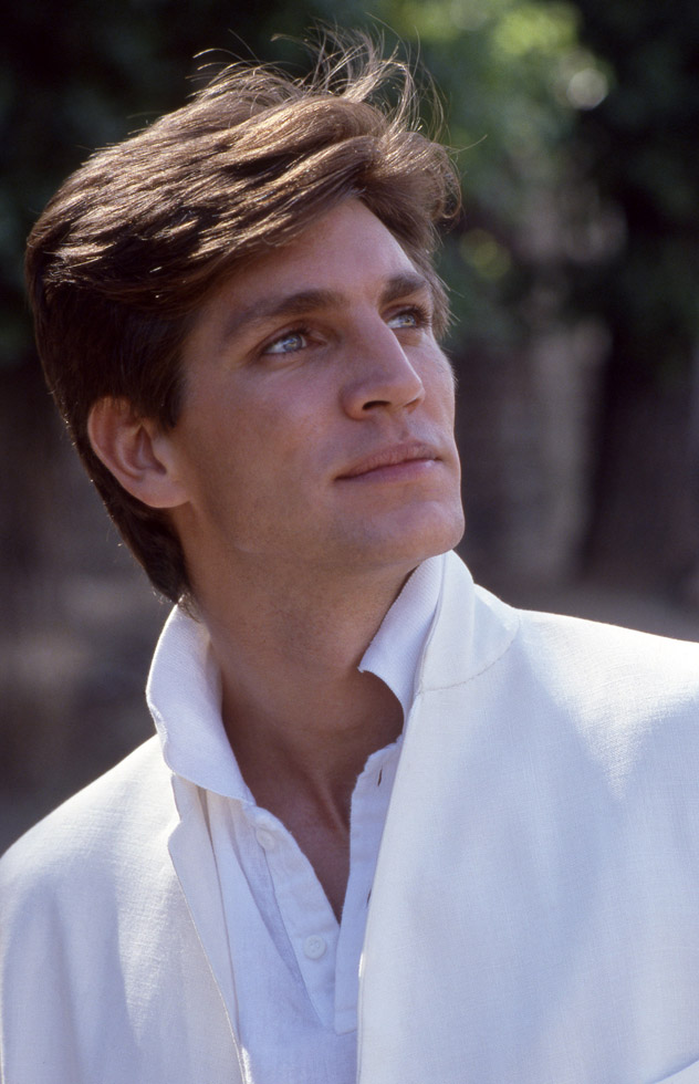 Eric ROBERTS