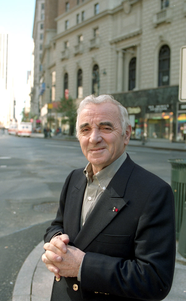 Charles AZNAVOUR