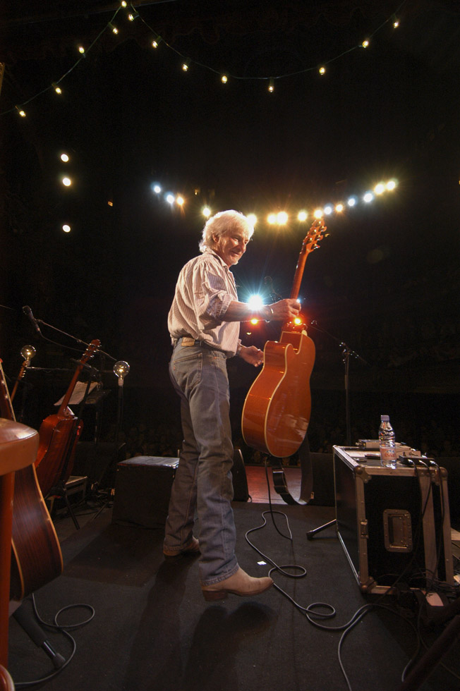 Hugues AUFRAY