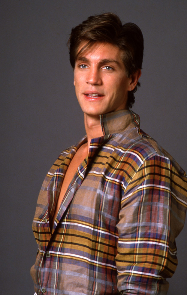 Eric ROBERTS