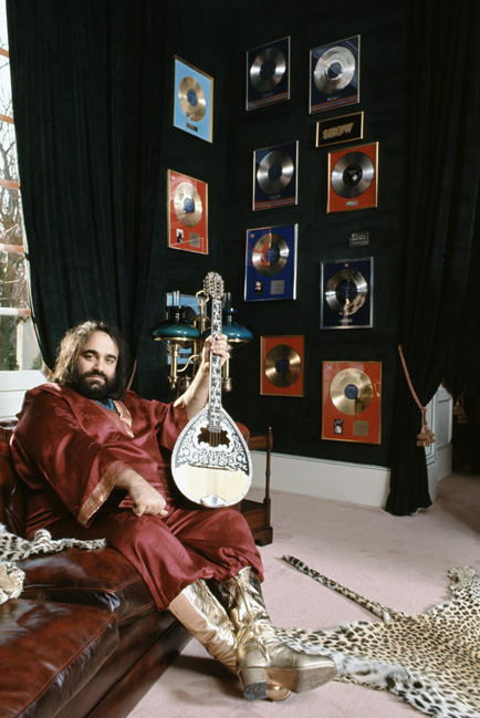 Demis ROUSSOS