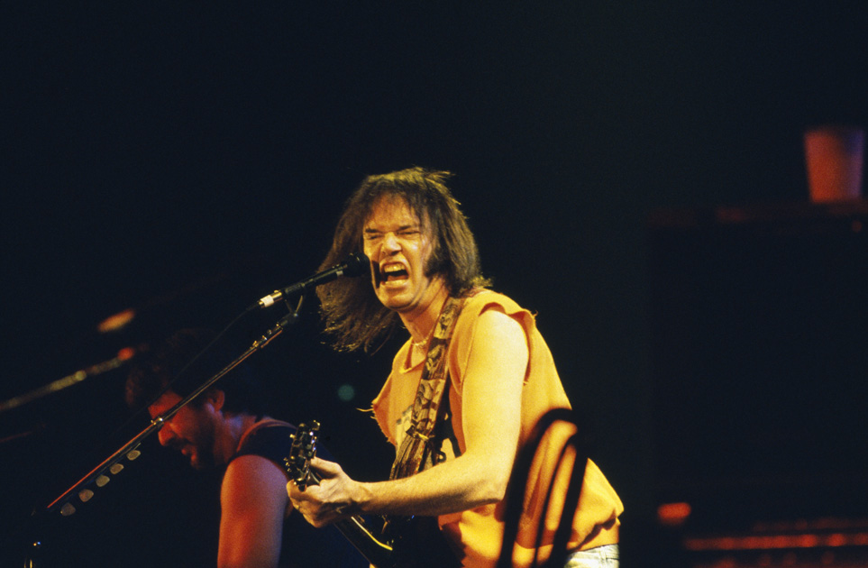 Neil Young en concert au Palais des Sports le 1er juin 1987.