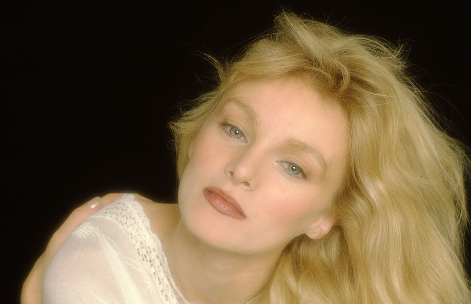 Arielle DOMBASLE