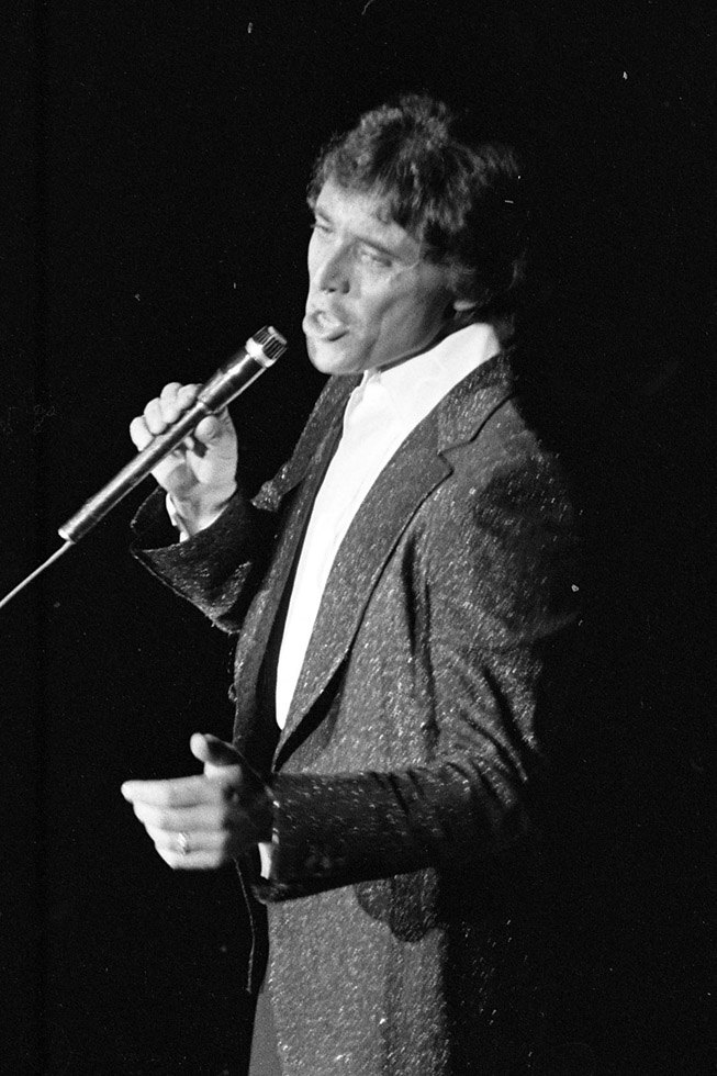 Sacha DISTEL