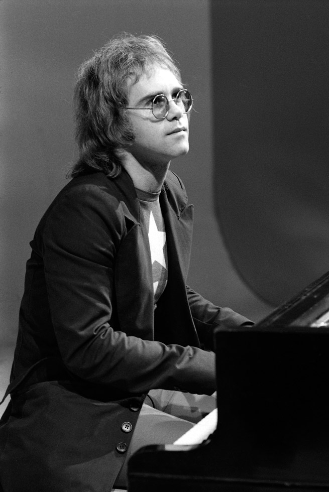 Elton JOHN