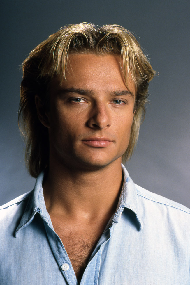 David HALLYDAY