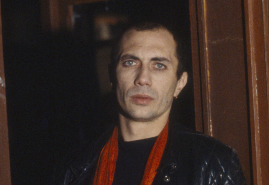 Féodor Atkine lors du tournage du film "Un assassin qui passe" de Michel Vianey le 22 octobre 1980.