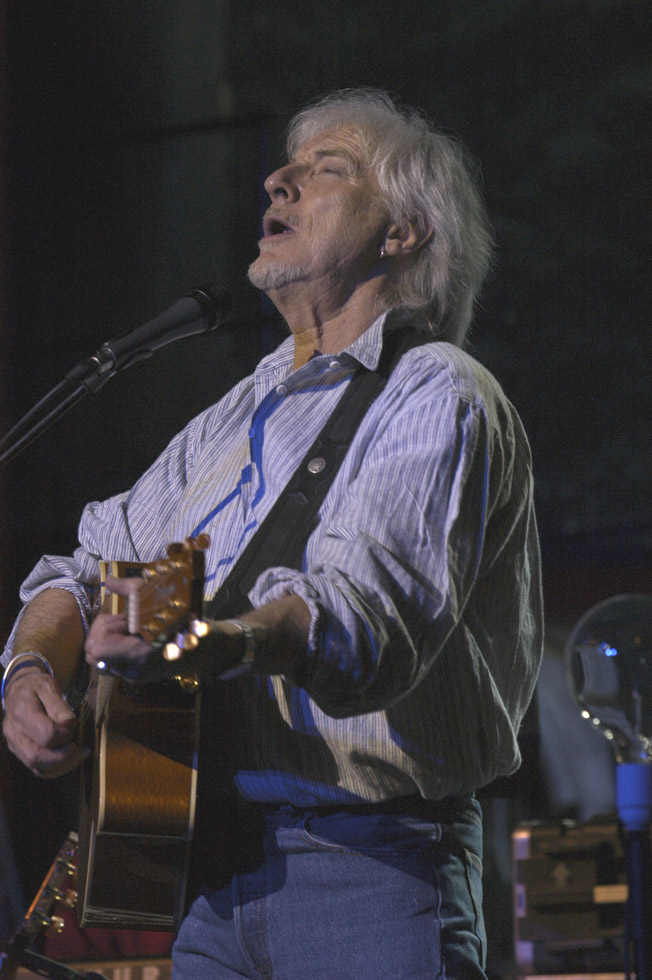 Hugues AUFRAY