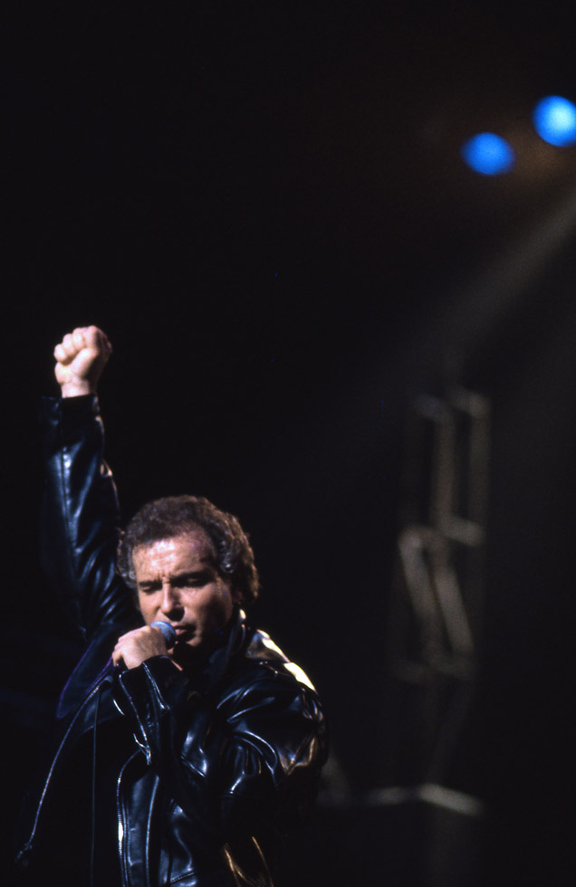 Bernard LAVILLIERS