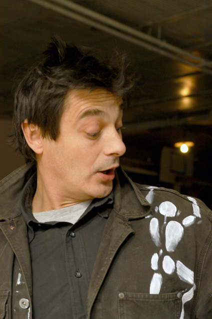 Jérôme Mesnager dans son atelier le  26 mars 2004.