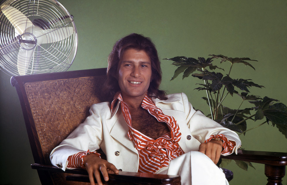 Mike Brant en studio en octobre 1973.