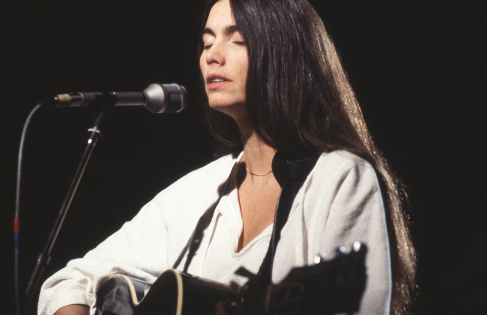 Emmylou HARRIS