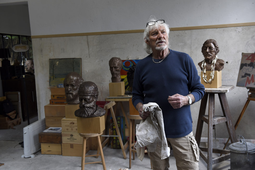 Hugues AUFRAY