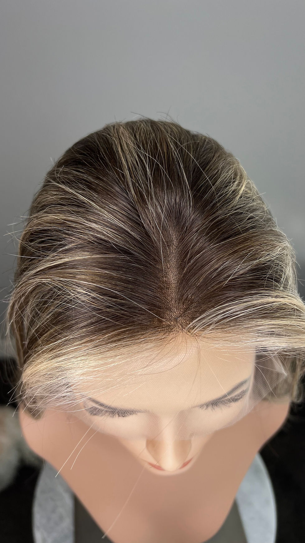 Miniaturbild: W1231 Mckenna Premium Human Hair Lace Top Wig 19-20”